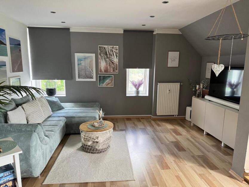 4 Zimmer Maisonetten Wohnung in 2-Familienhaus