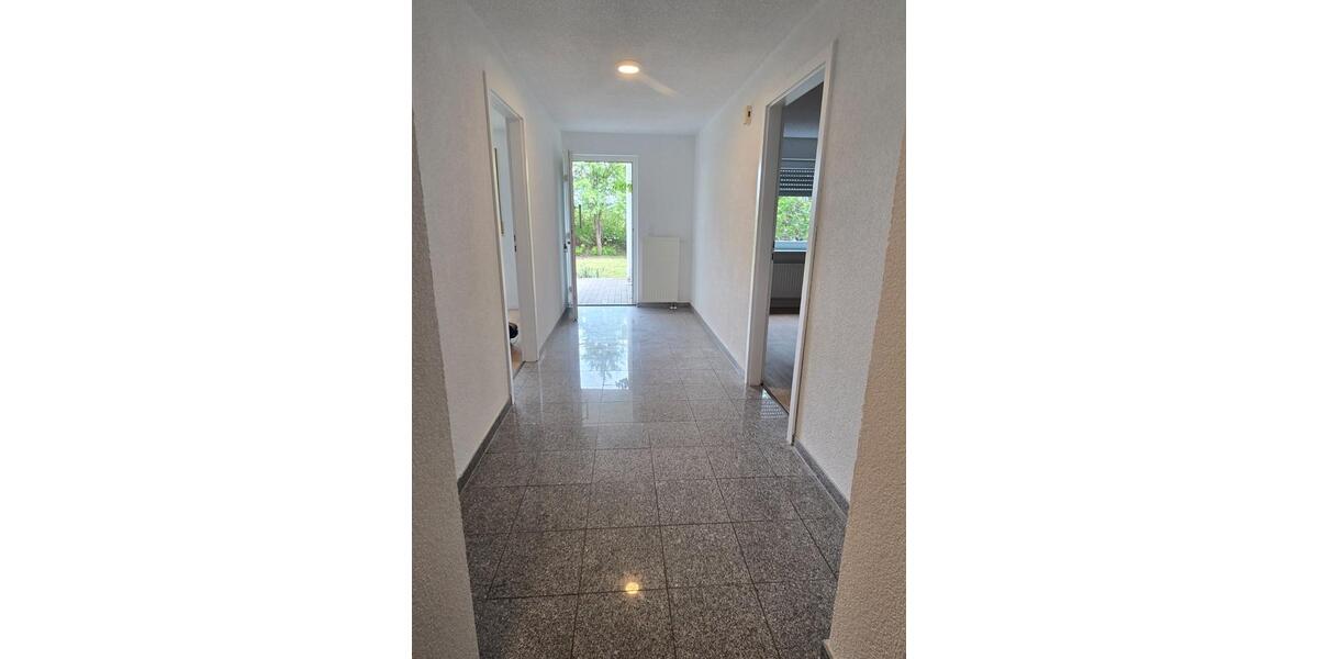 Etagenwohnung Donaueschingen - 3 Zimmer, 89 m&sup2;, 760&euro; | Angebot:26532878