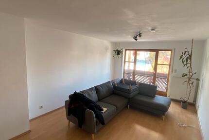 Wohnung Waldershof - 3 Zimmer, 80 m&sup2;, 960&euro; | Angebot:25174932