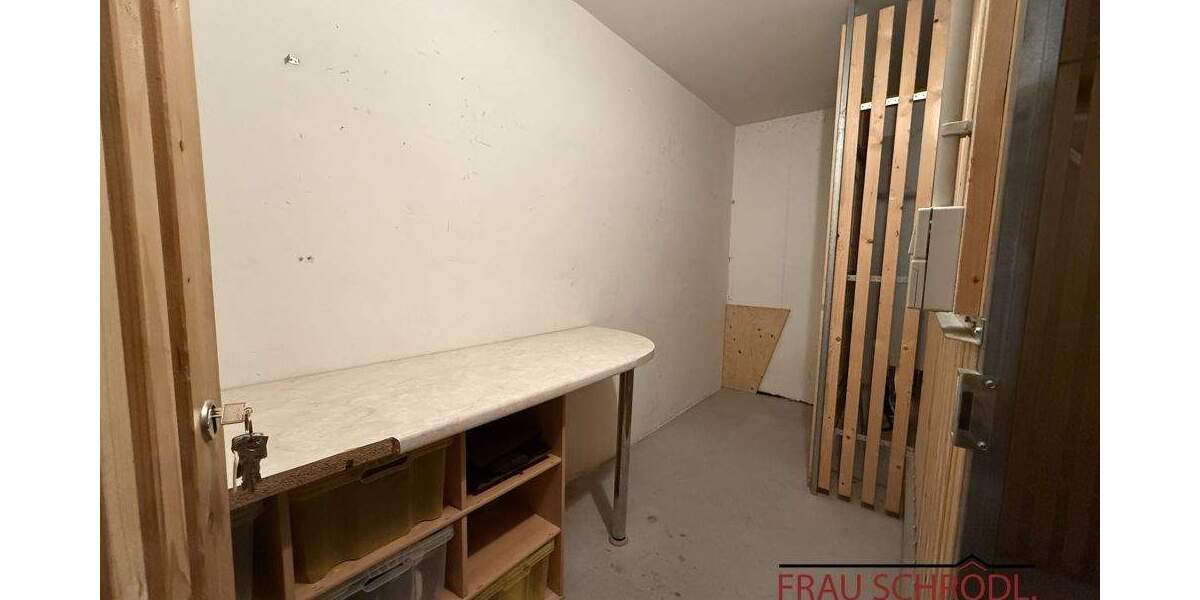 Ruhige 2-Zimmer-Wohnung mit Terrasse und Aufzug - ideal für Singles oder Senioren Engen-Ballenberg 2 zimmer
