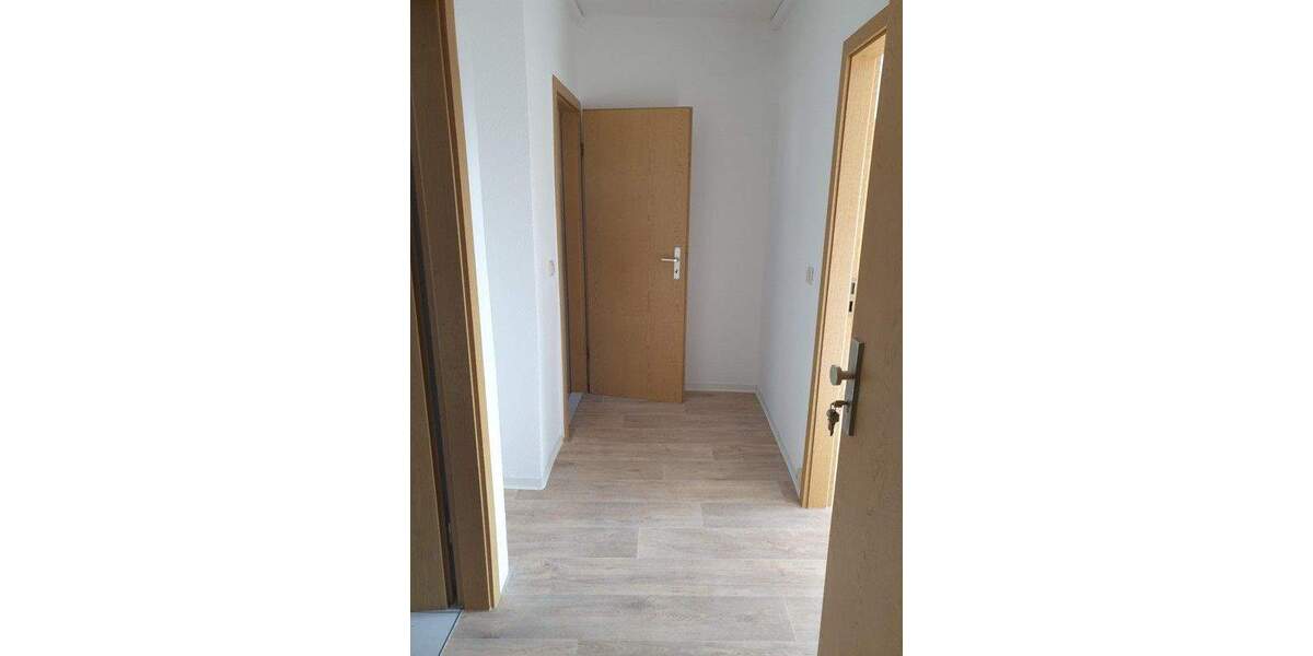 Etagenwohnung Braunsbedra - 2 Zimmer, 45 m&sup2;, 274&euro; | Angebot:25675828