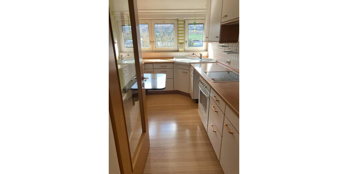 Dachgeschoßwohnung Laufach - 3 Zimmer, 100 m&sup2;, 850&euro; | Angebot:25933657