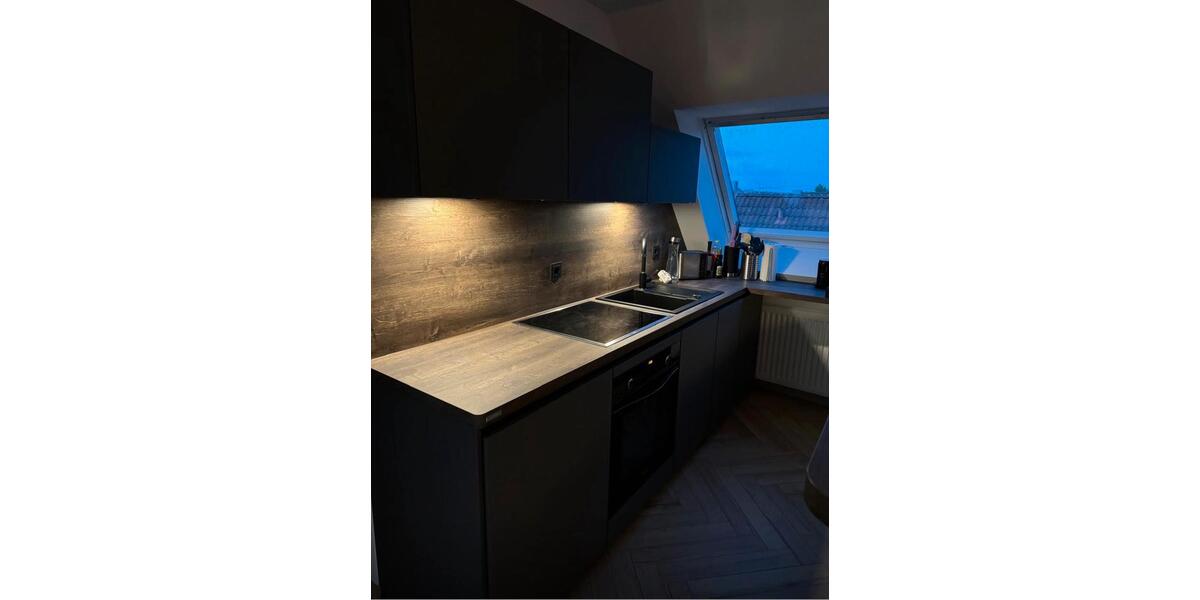 Dachgeschoßwohnung Lemgo - 2 Zimmer, 40 m&sup2;, 850&euro; | Angebot:26021422