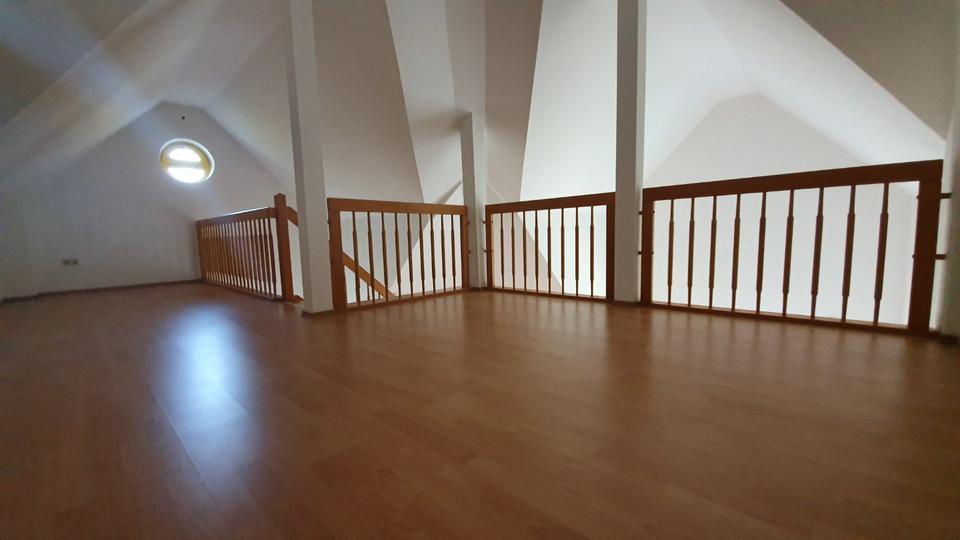 Dachgeschoßwohnung Diez - 3 Zimmer, 118 m&sup2;, 795&euro; | Angebot:24866432