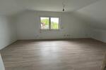 Dachgeschoßwohnung Wettenberg - 2.5 Zimmer, 80 m&sup2;, 850&euro; | Angebot:26636086