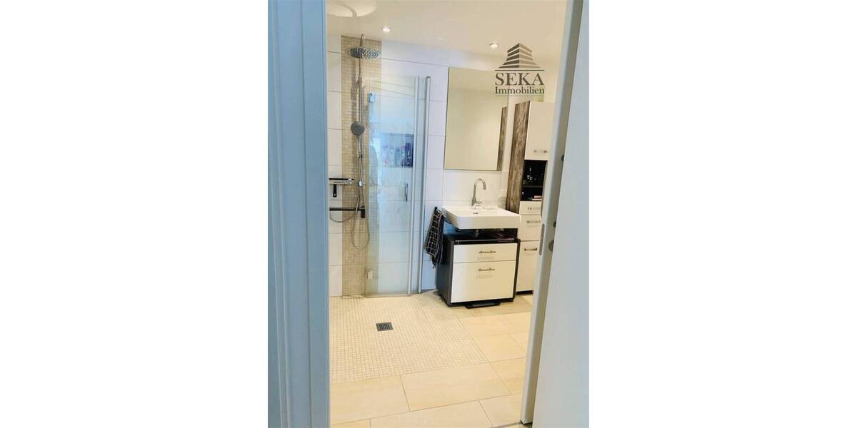 Etagenwohnung Deggendorf - 3 Zimmer, 78 m&sup2;, 930&euro; | Angebot:22997394