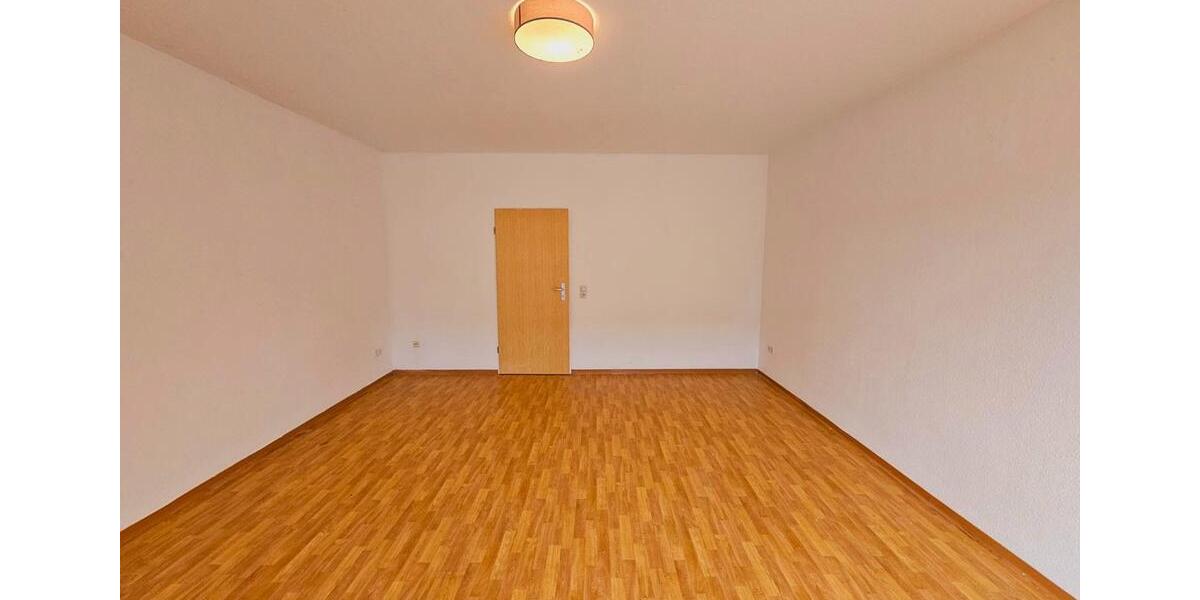 Dachgeschoßwohnung Zerbst (Anhalt) Leps - 3 Zimmer, 80 m&sup2;, 350&euro; | Angebot:26136850