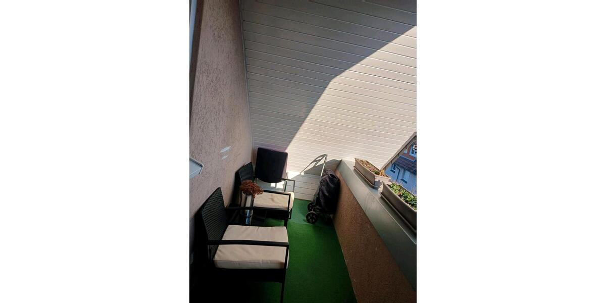 Dachgeschoßwohnung Schloß Holte-Stukenbrock Stukenbrock - 3 Zimmer, 75 m&sup2;, 750&euro; | Angebot:25968694