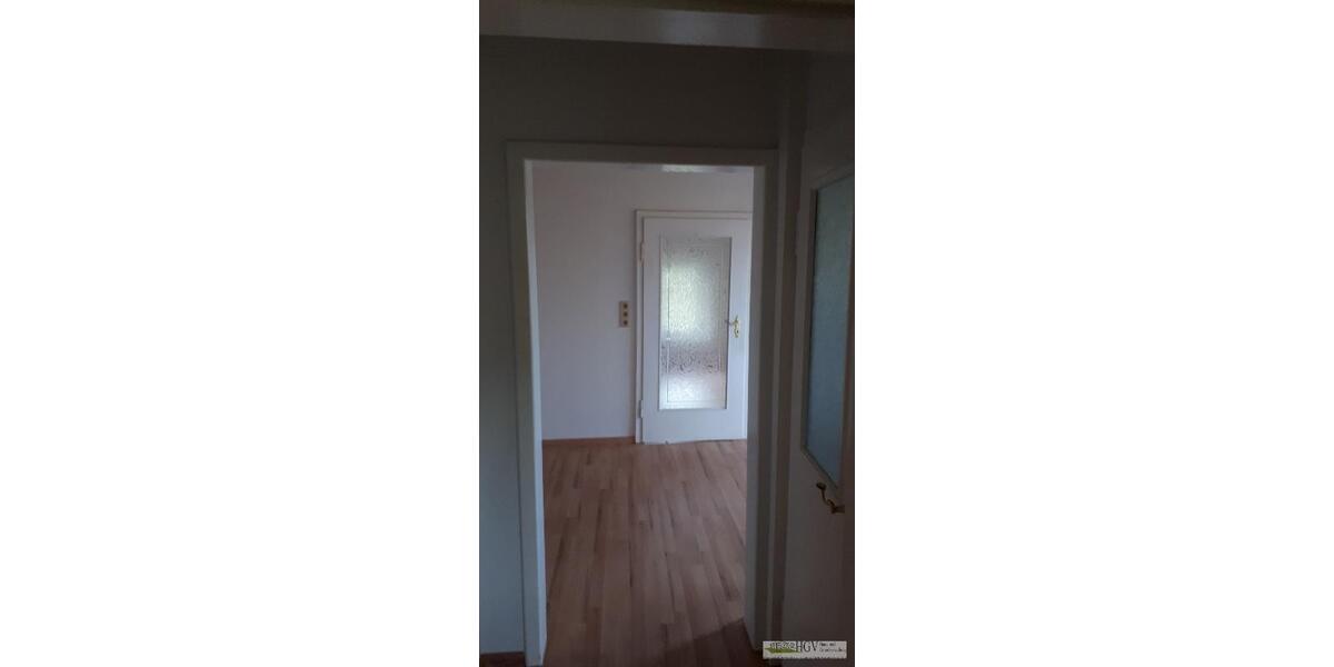 Etagenwohnung Nossen - 2 Zimmer, 50 m&sup2;, 250&euro; | Angebot:25101792