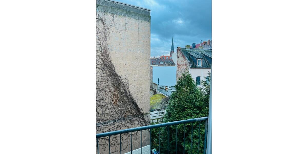 Etagenwohnung Saarbrücken - 2 Zimmer, 80 m&sup2;, 850&euro; | Angebot:26534257