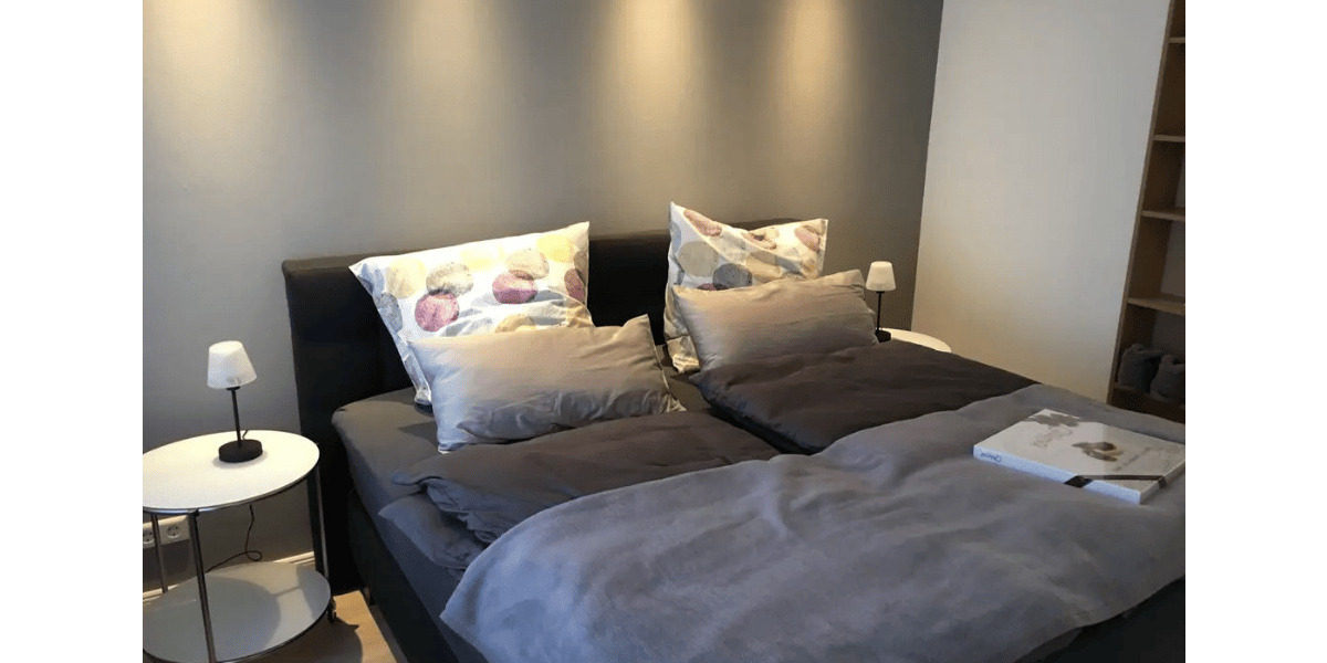 Etagenwohnung Düsseldorf Altstadt - 2 Zimmer, 72 m&sup2;, 500&euro; | Angebot:26744849