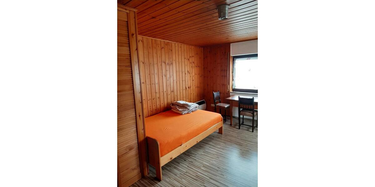 Etagenwohnung Ettenheim - 1 Zimmer, 180 m&sup2;, 500&euro; | Angebot:26033385