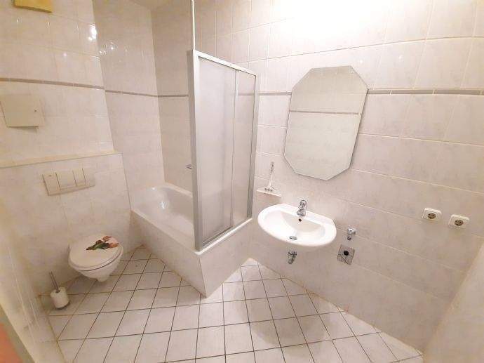 Etagenwohnung Leipzig Volkmarsdorf - 2 Zimmer, 65 m&sup2;, 650&euro; | Angebot:26203776