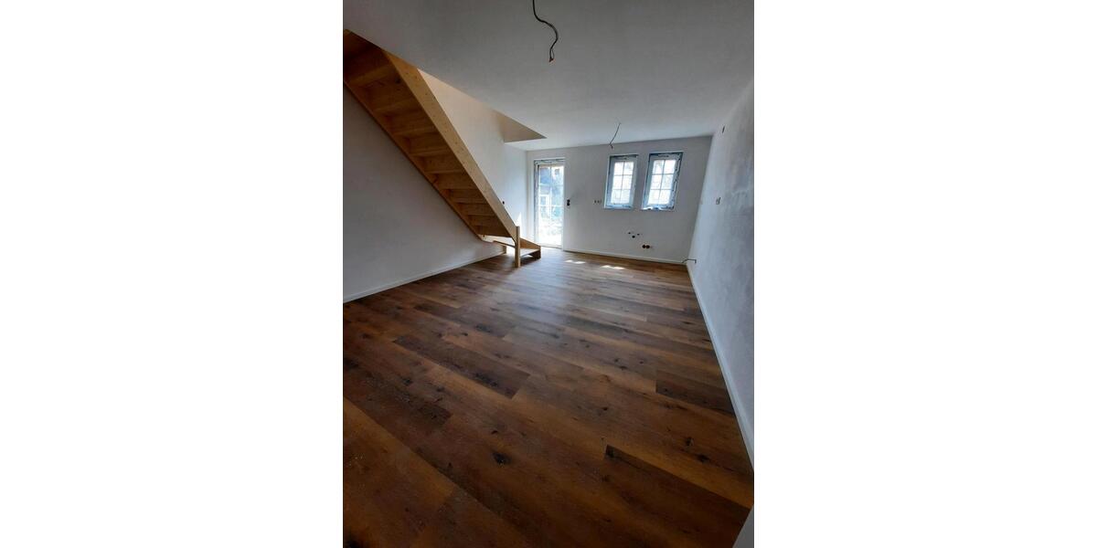 Etagenwohnung Zimmern ob Rottweil - 2 Zimmer, 420 m&sup2;, 490&euro; | Angebot:26183202