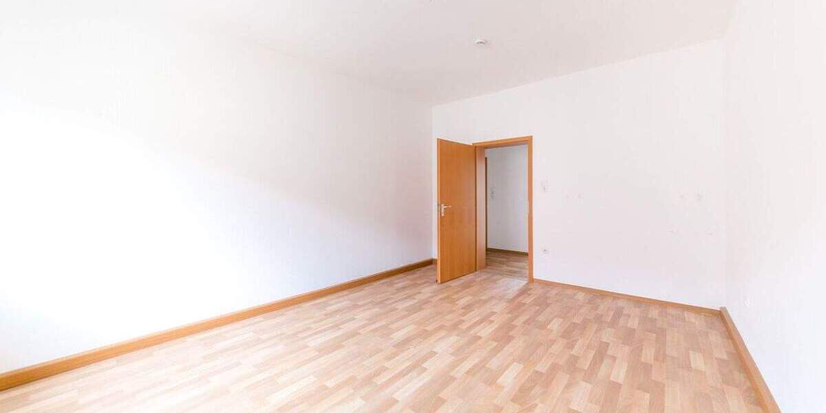 Etagenwohnung Schweinfurt Innenstadt - 2 Zimmer, 61 m&sup2;, 420&euro; | Angebot:25669911