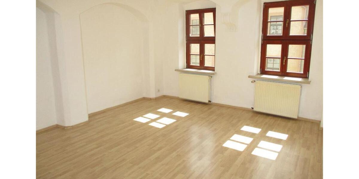 Dachgeschoßwohnung Torgau - 3 Zimmer, 70 m&sup2;, 430&euro; | Angebot:24864321
