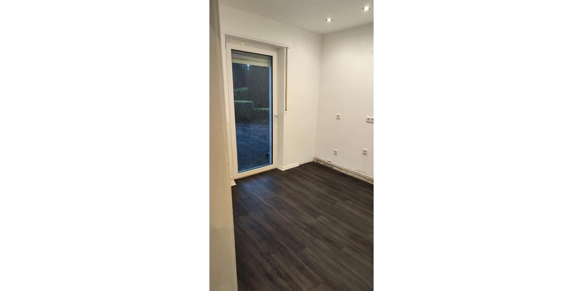 Erdgeschoßwohnung Enger - 3 Zimmer, 84 m&sup2;, 540&euro; | Angebot:26039387