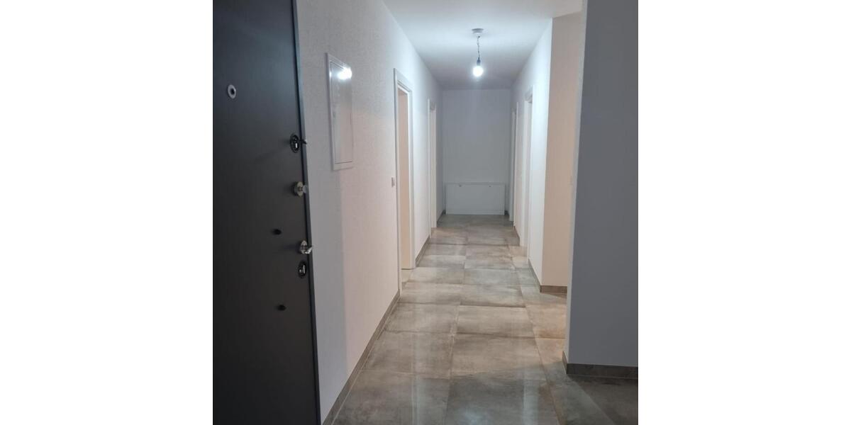 Etagenwohnung Hückelhoven - 3 Zimmer, 96 m&sup2;, 1.150&euro; | Angebot:24755768