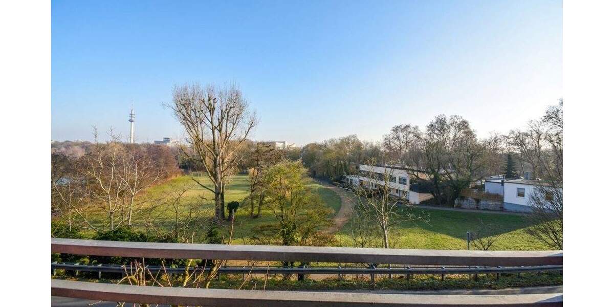 Etagenwohnung Ludwigshafen am Rhein / Mundenheim West - 2 Zimmer, 61 m&sup2;, 630&euro; | Angebot:24621026