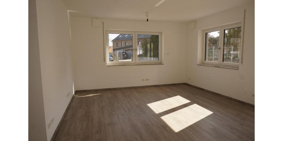 Erdgeschoßwohnung Allersberg Eismannsdorf - 2 Zimmer, 69 m&sup2;, 930&euro; | Angebot:25905389