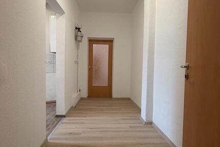 Mindestmietdauer langzeit Altbauwohnung stilvoll renoviert. 3.OG 2 zimmer