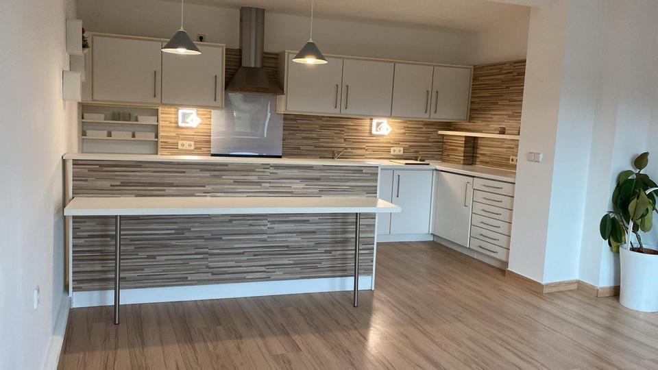 Etagenwohnung Gebenbach - 5 Zimmer, 113 m&sup2;, 1.350&euro; | Angebot:25381016