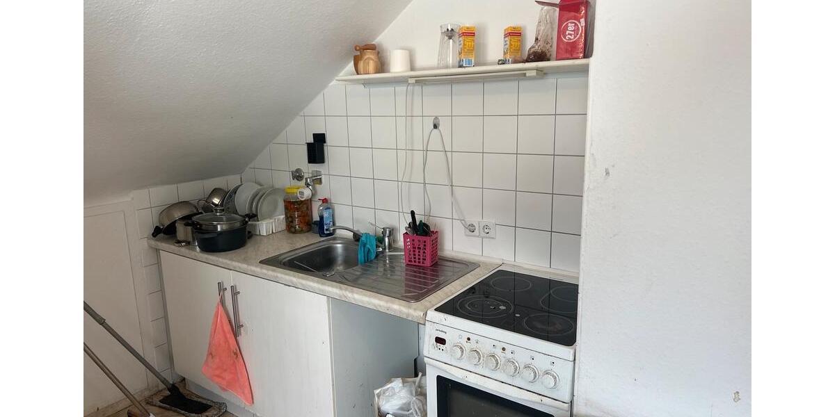Dachgeschoßwohnung Leonberg - 4 Zimmer, 75 m&sup2;, 1.650&euro; | Angebot:24487529