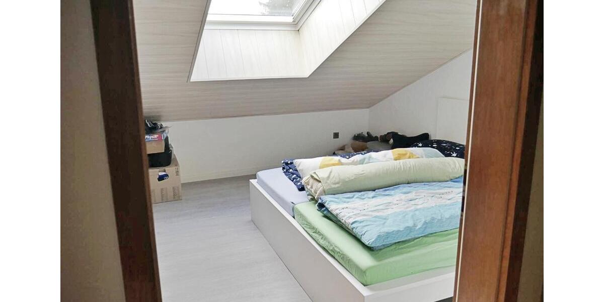 Dachgeschoßwohnung Munster - 3 Zimmer, 90 m&sup2;, 749&euro; | Angebot:26003313