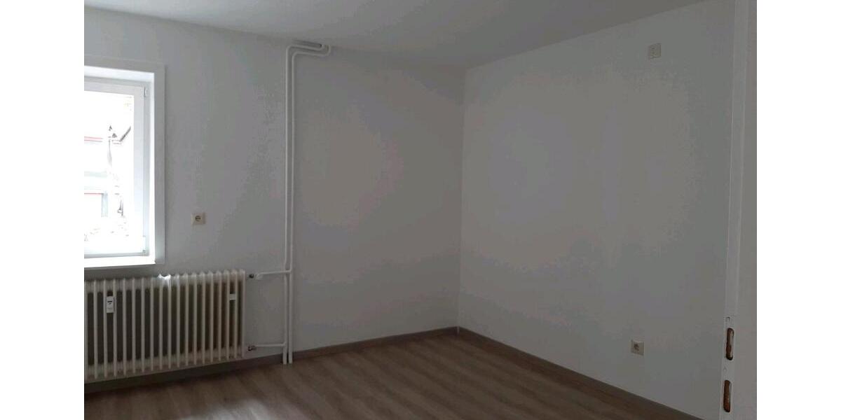 Etagenwohnung Alsfeld - 3 Zimmer, 86 m&sup2;, 610&euro; | Angebot:26698318