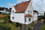 Doppelhaushälfte Wiehl - 4 Zimmer, 155 m&sup2;, 1.200&euro; | Angebot:26617956