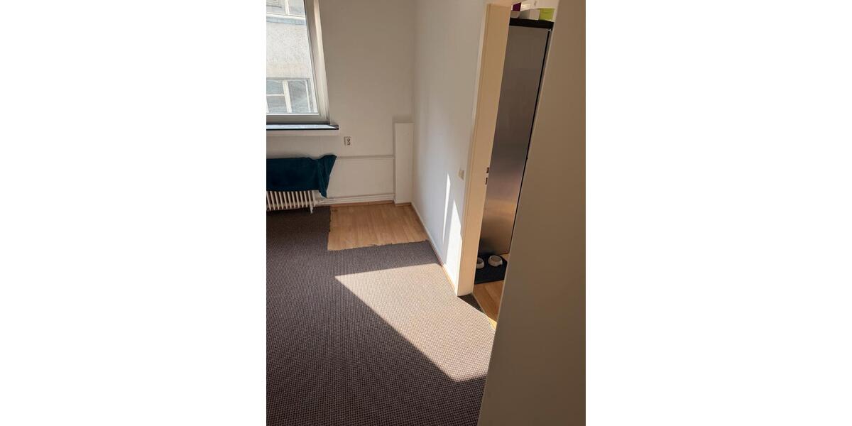 Erdgeschoßwohnung Wuppertal Gemarkung Barmen - 2.5 Zimmer, 70 m&sup2;, 800&euro; | Angebot:26326071