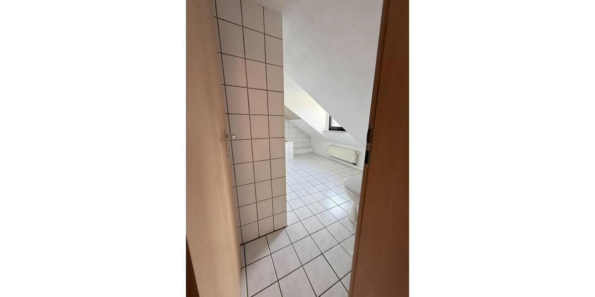 Etagenwohnung Duisburg - 2 Zimmer, 56 m&sup2;, 636&euro; | Angebot:23116490