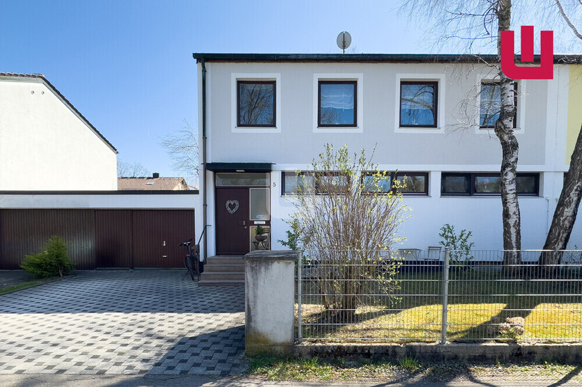 WINDISCH ImmobilieN - große Doppelhaushälfte mit gepflegtem Garten in ruhiger Lage von Gröbenzell