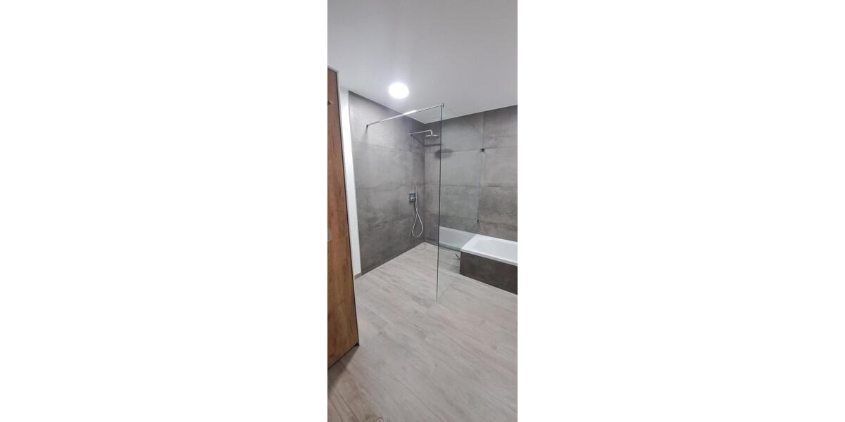 Erdgeschoßwohnung Epfendorf - 3 Zimmer, 91 m&sup2;, 900&euro; | Angebot:26222389