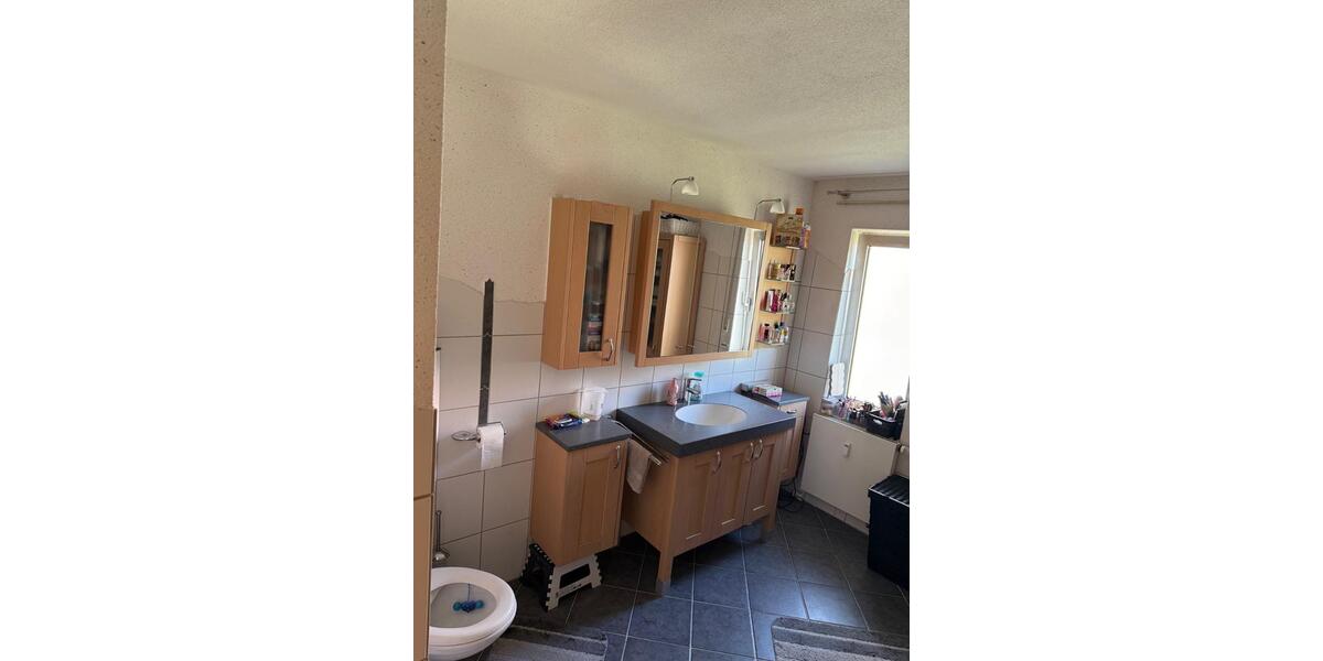 Etagenwohnung Hünfeld - 3.5 Zimmer, 124 m&sup2;, 950&euro; | Angebot:26578810