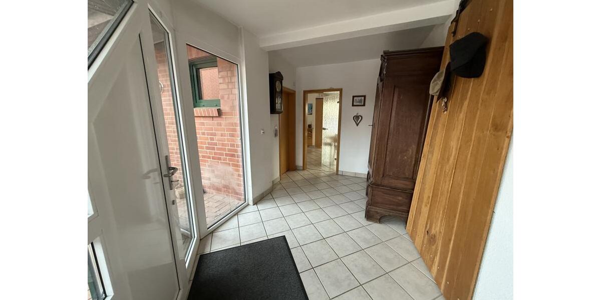 Doppelhaushälfte Liebenau - 5 Zimmer, 170 m&sup2;, 1.200&euro; | Angebot:24748977