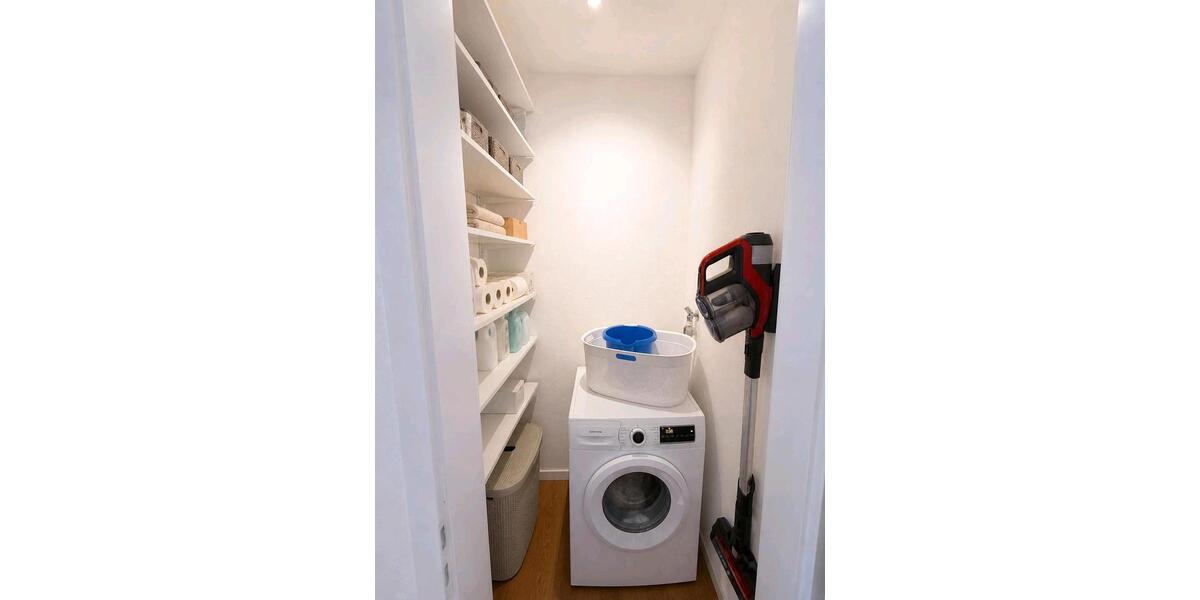 Dachgeschoßwohnung Furth - 2 Zimmer, 66 m&sup2;, 900&euro; | Angebot:26485684
