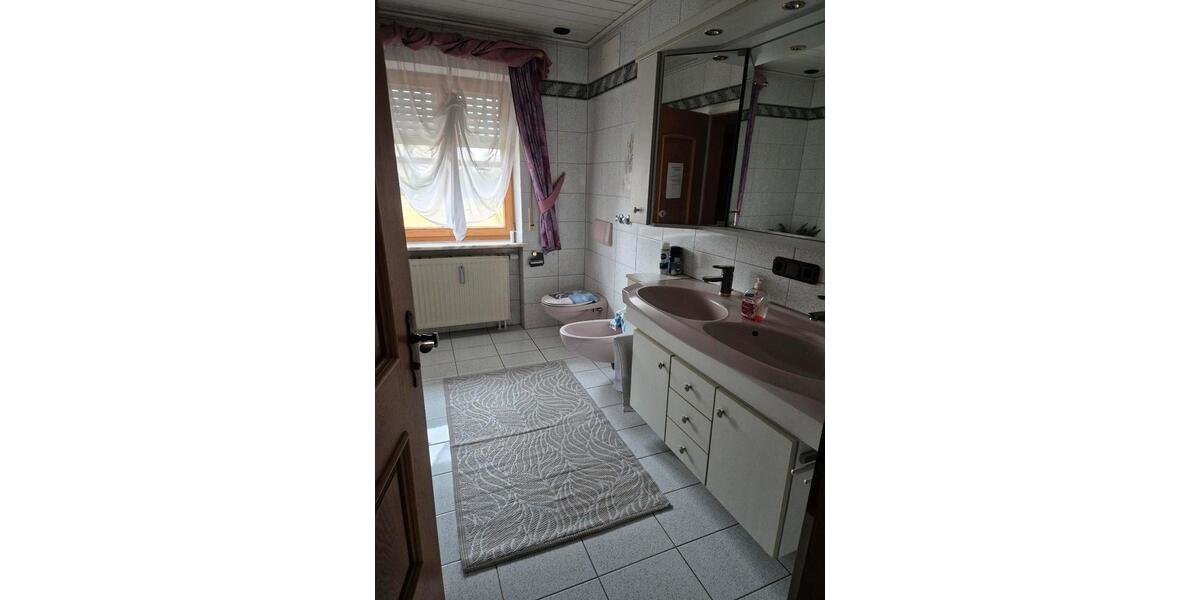 Etagenwohnung Aichach - 1 Zimmer, 20 m&sup2;, 425&euro; | Angebot:25964480