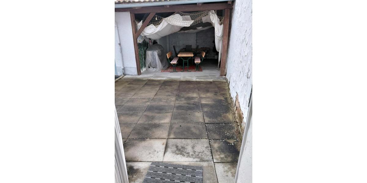 Bauernhaus, Landhaus Lauda-Königshofen Königshofen - 4 Zimmer, 180 m&sup2;, 1.750&euro; | Angebot:25146955