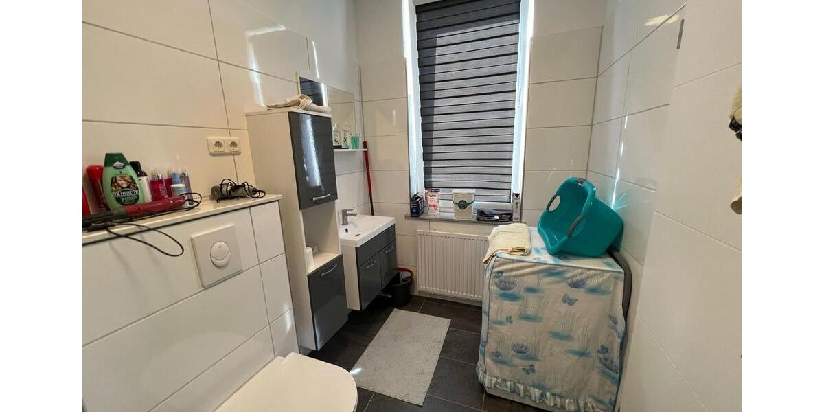 Reihenhaus Bückeburg - 8 Zimmer, 111 m&sup2;, 1.110&euro; | Angebot:25643732