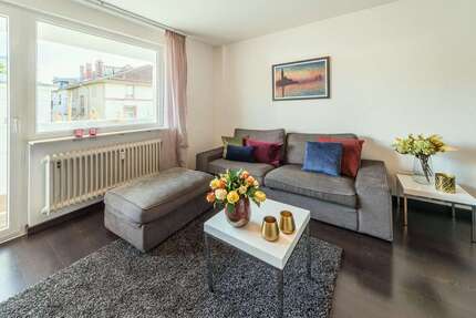 Zimmer Frankfurt Westend Süd - 2 Zimmer, 1.810&euro; | Angebot:26762244