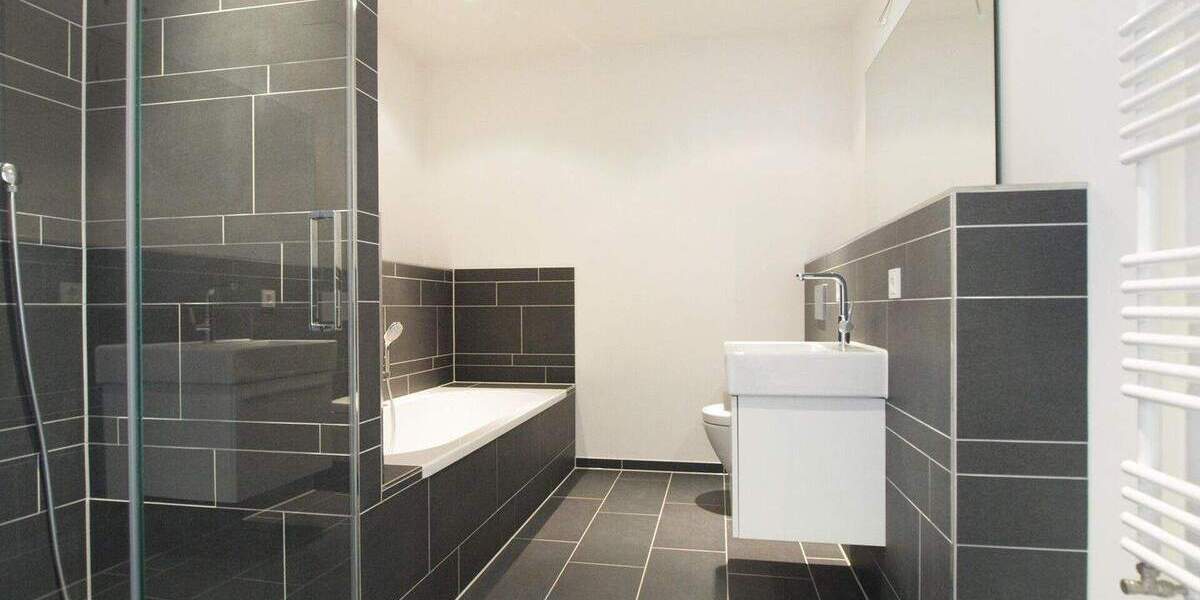 Etagenwohnung Potsdam Berliner Vorstadt - 3 Zimmer, 103 m&sup2;, 1.800&euro; | Angebot:25051864