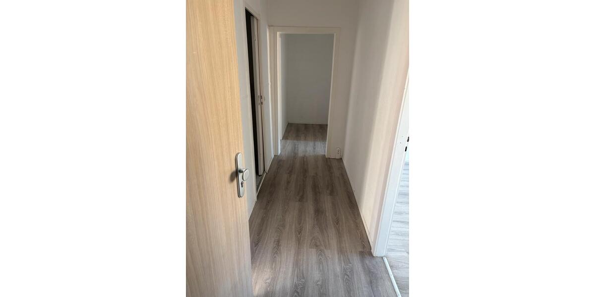 Etagenwohnung Perleberg - 4 Zimmer, 62 m&sup2;, 553&euro; | Angebot:25369143