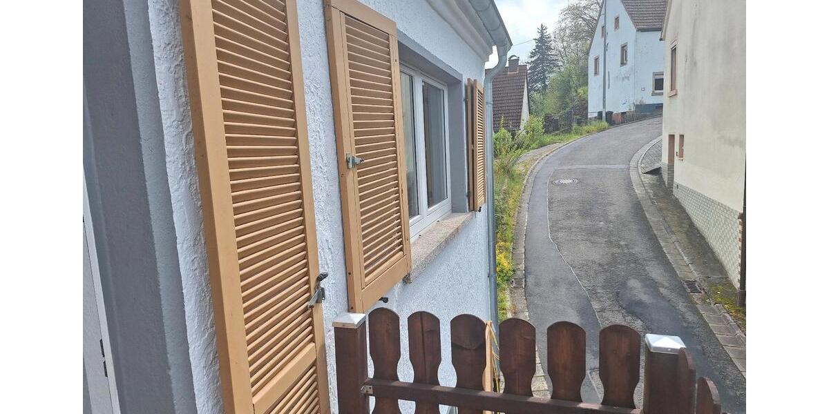 Einfamilienhaus Rammelsbach - 6 Zimmer, 155 m&sup2;, 1.200&euro; | Angebot:24606346