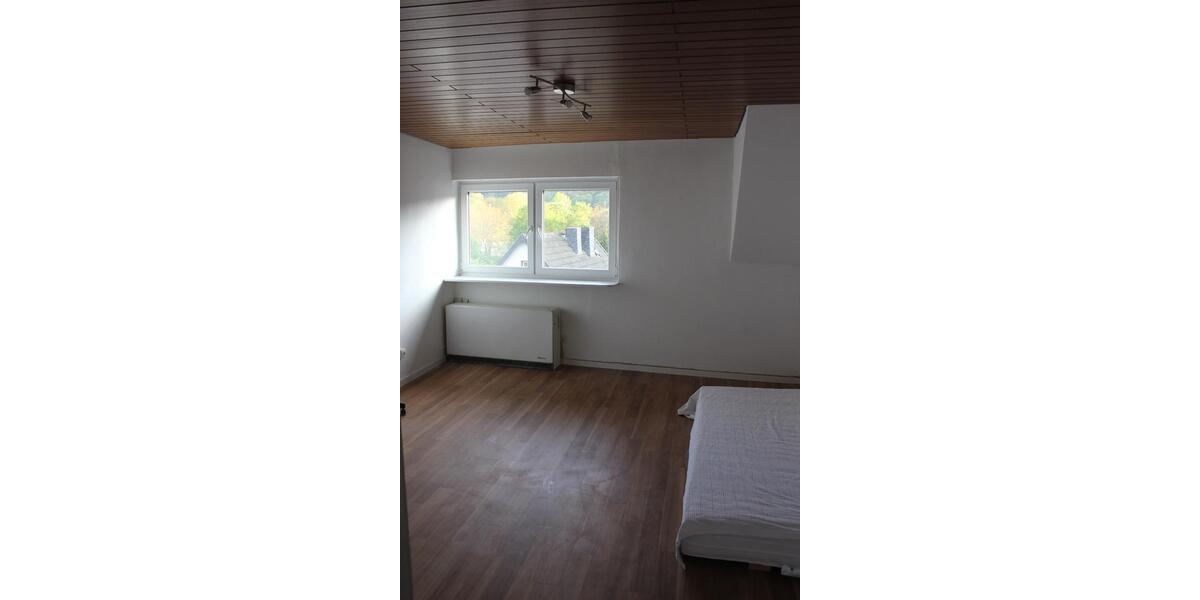 Wohnen auf Zeit Bonn Friesdorf - 17 Zimmer, 61 m&sup2;, 490&euro; | Angebot:26268312