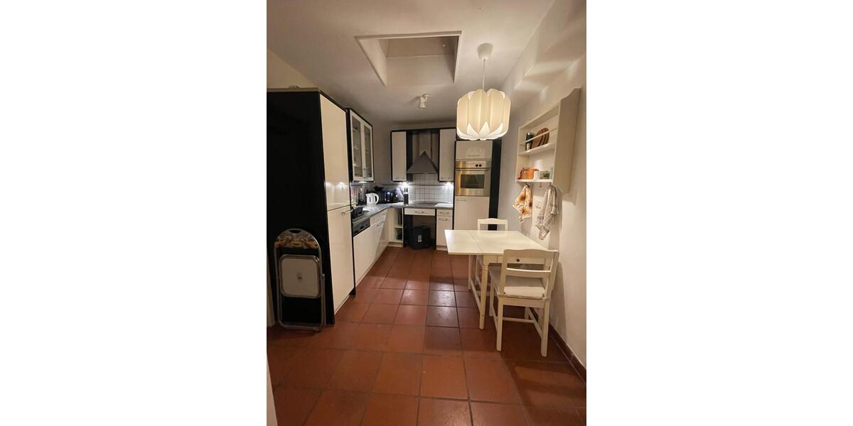 Wohnen auf Zeit Oldenburg Dobbenviertel - 14 Zimmer, 100 m&sup2;, 375&euro; | Angebot:25424842