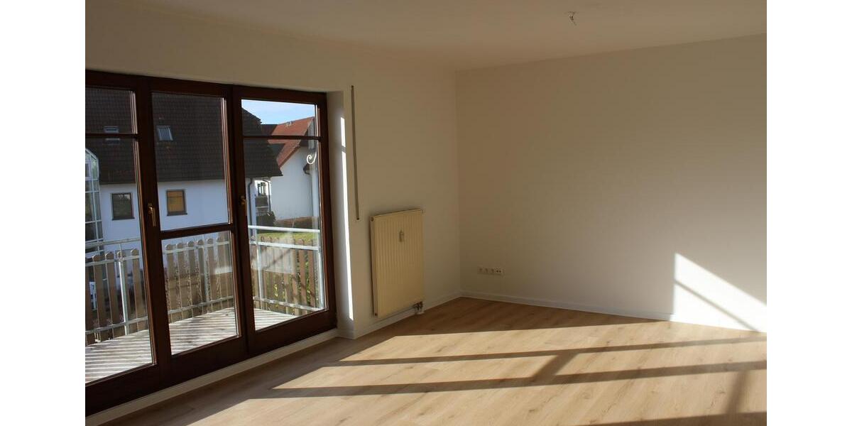 Etagenwohnung Radeberg - 2 Zimmer, 54 m&sup2;, 599&euro; | Angebot:25235582