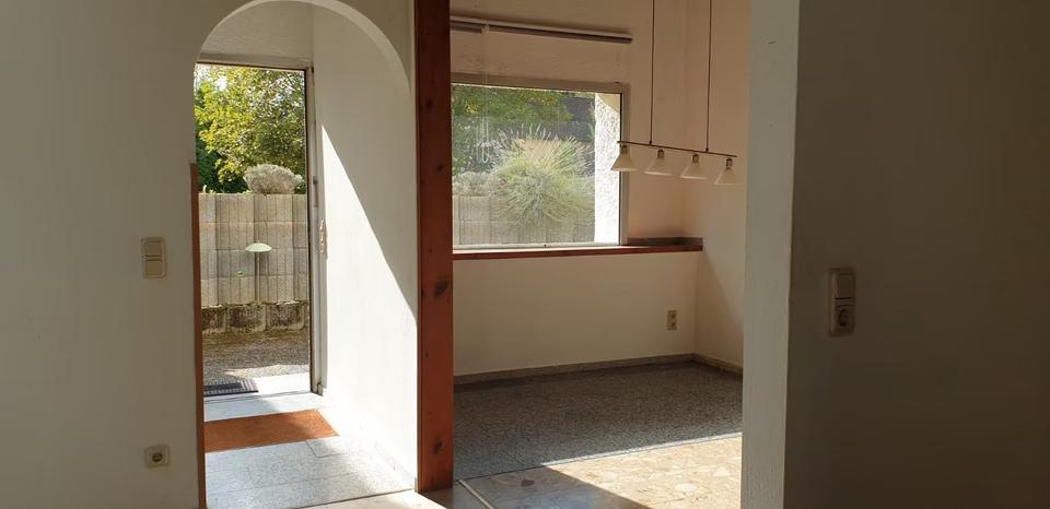 Erdgeschoßwohnung Neunkirchen - 2 Zimmer, 50 m&sup2;, 360&euro; | Angebot:26326854