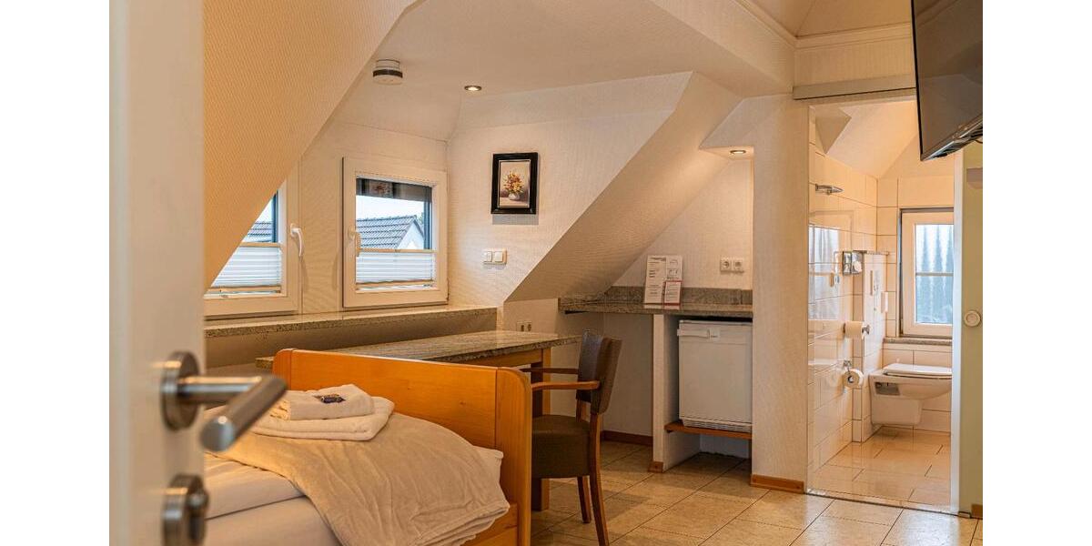 Wohnen auf Zeit Frankfurt am Main Flughafen - 1 Zimmer, 20 m&sup2;, 1.000&euro; | Angebot:26357331