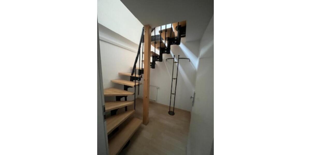 Dachgeschoßwohnung Muldenhammer - 2 Zimmer, 50 m&sup2;, 275&euro; | Angebot:22938332